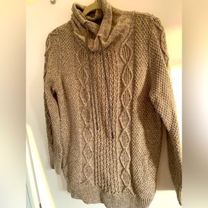 L.L. Bean Women’s Marled Tan/Cream Cable Knit Sweater SZ Large